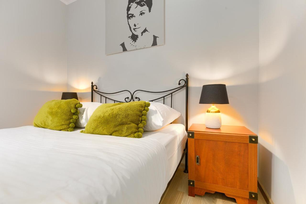 Apartament Bursztynowy Rezydencja Park Mielno  Buitenkant foto